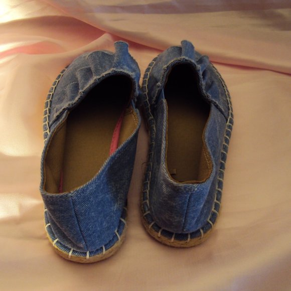 Shoes, Denim Ruffles. - Picture 6 of 7